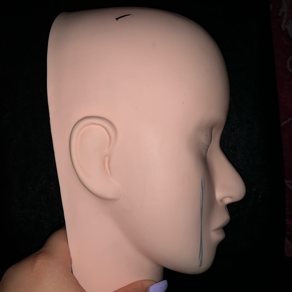 π¦ SOLD π¦ BHS Beauty Mannequin Head - Picture 2 of 5